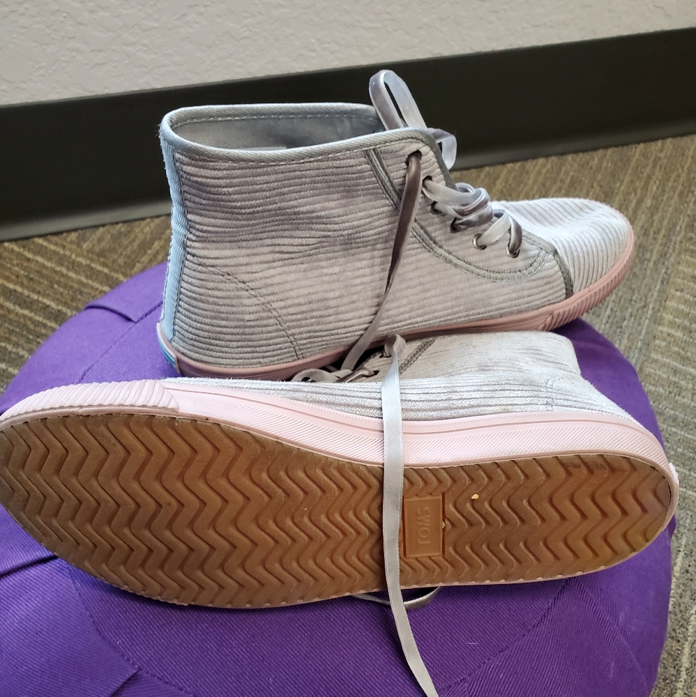 Toms shoes - Picture 4 of 4